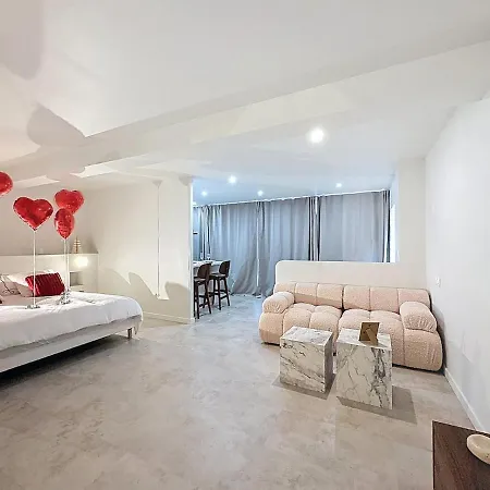 Apartmán Douce Escapade - Baignoire Balneo *